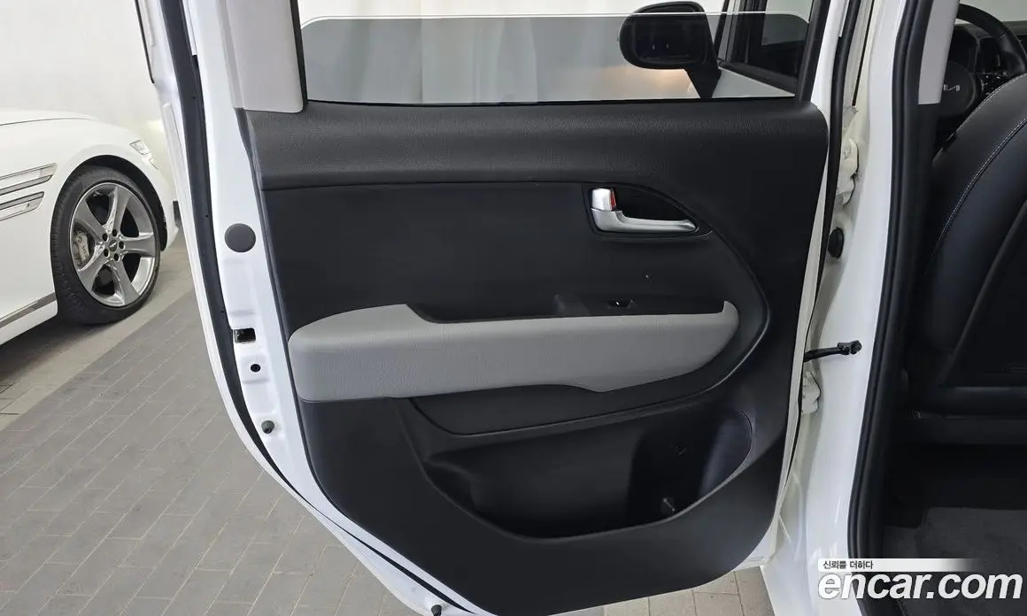 Kia Ray 2023 0.1 автомат (гидро), фото 15 Kia Ray 2023 0.1 автомат (гидро), фото 15