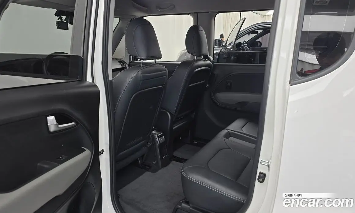 Kia Ray 2023 0.1 автомат (гидро), фото 16 Kia Ray 2023 0.1 автомат (гидро), фото 16