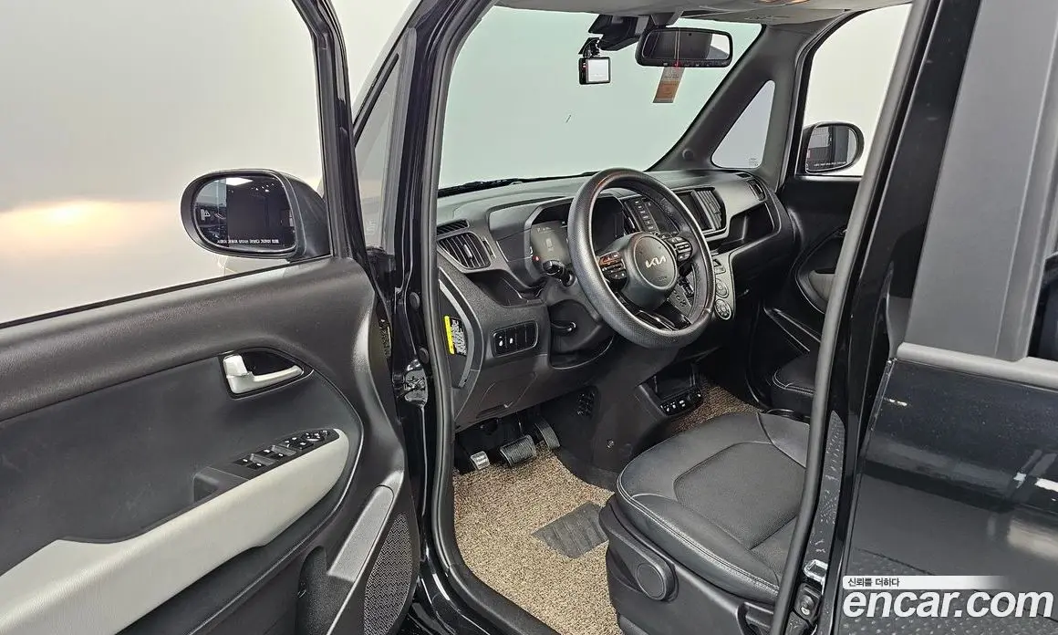 Kia Ray 2023 1.0 автомат (гидро), фото 13