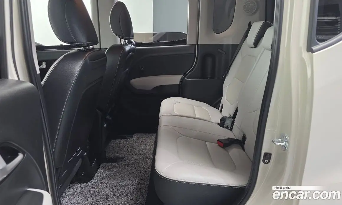 Kia Ray 2025 1.0 автомат (гидро), фото 12
