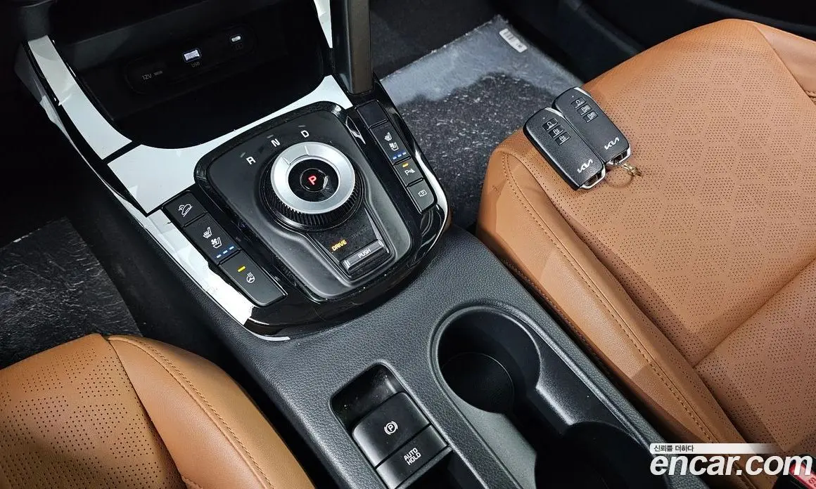 Kia Seltos 2023 1.6 автомат (гидро), фото 12 Kia Seltos 2023 1.6 автомат (гидро), фото 12