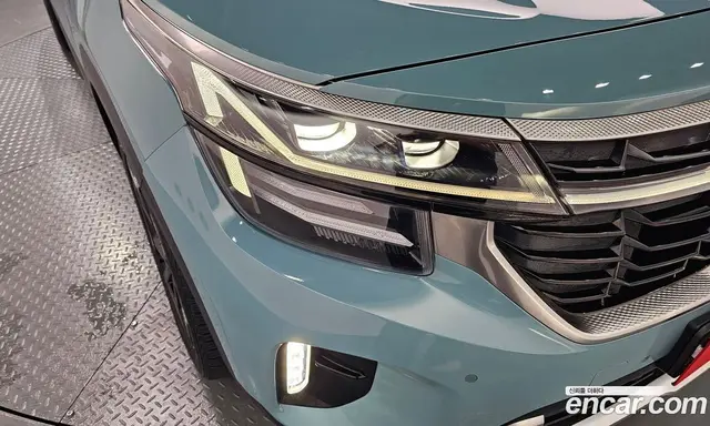 Kia Seltos 2023 1.6 автомат (гидро), миниатюра 8 Kia Seltos 2023 1.6 автомат (гидро), миниатюра 8