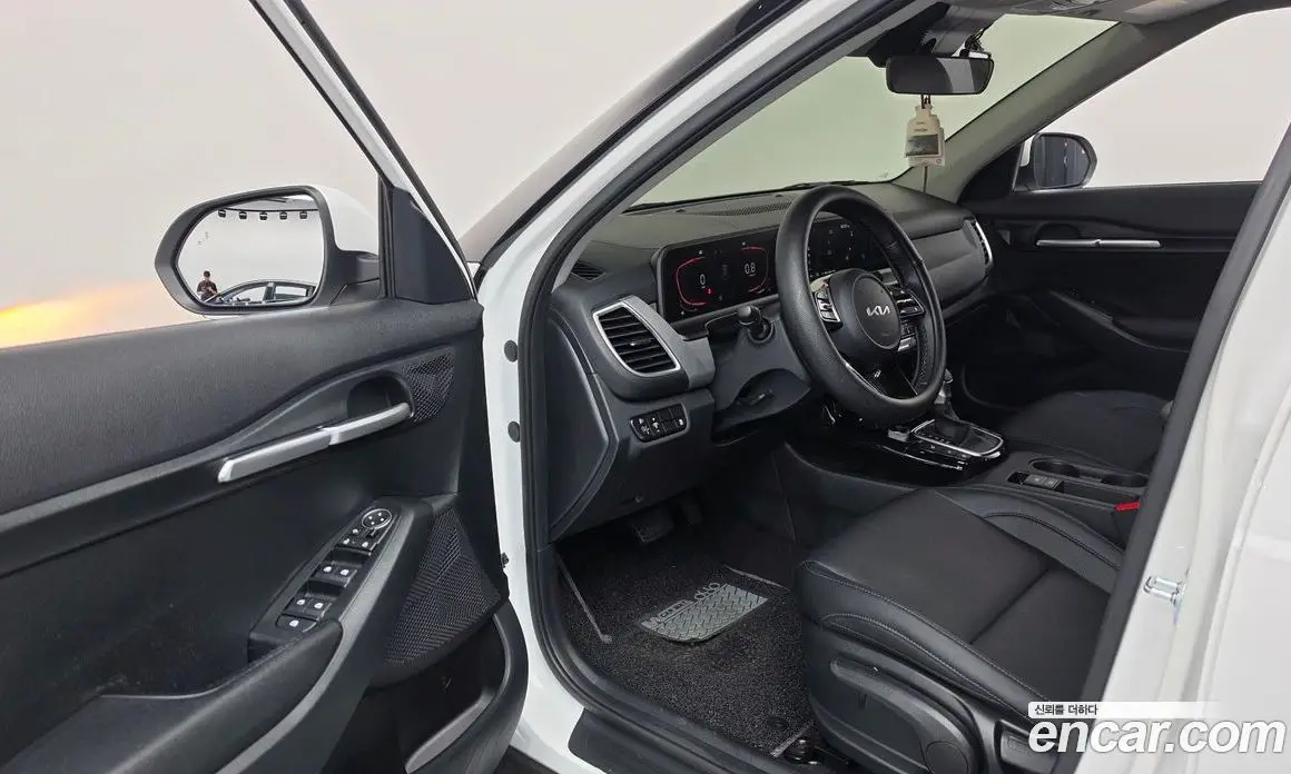 Kia Seltos 2025 1.6 автомат (гидро), фото 13