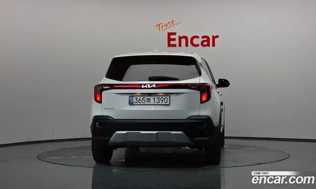 Kia Seltos 2025 1.6 автомат (гидро), миниатюра 4