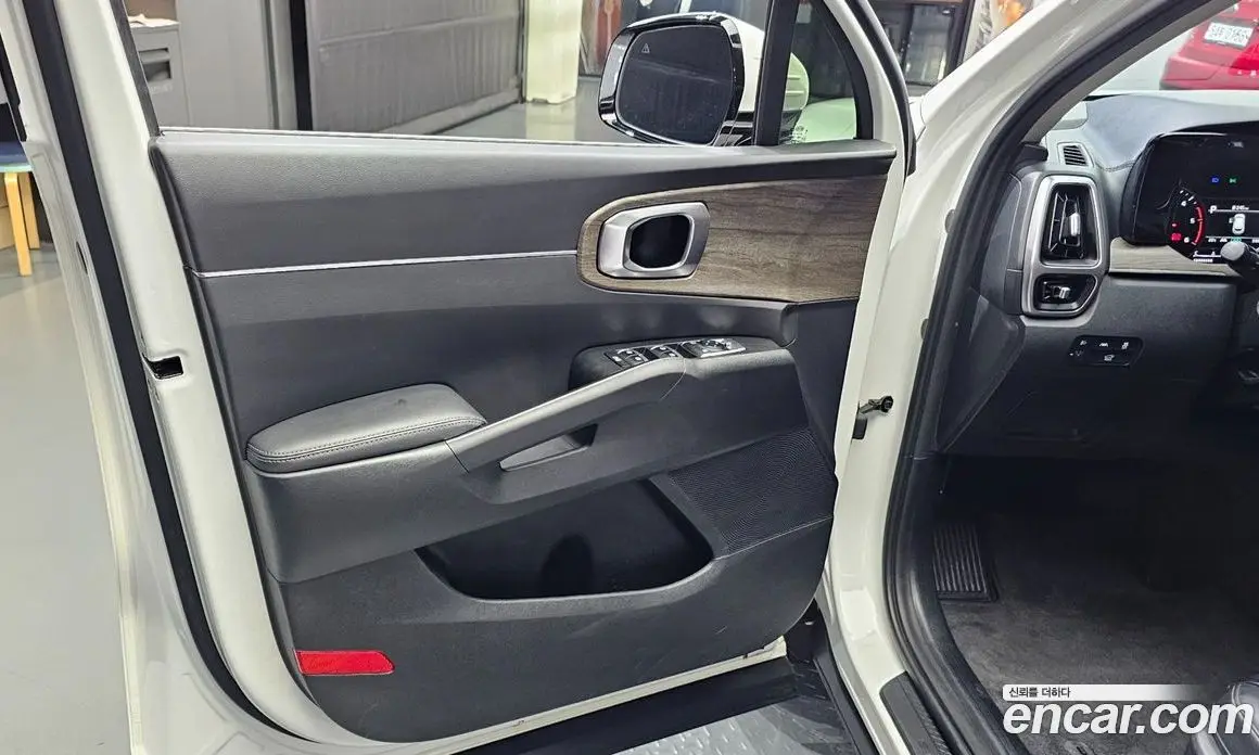 Kia Sorento 2021 2.2 автомат (гидро), фото 14 Kia Sorento 2021 2.2 автомат (гидро), фото 14