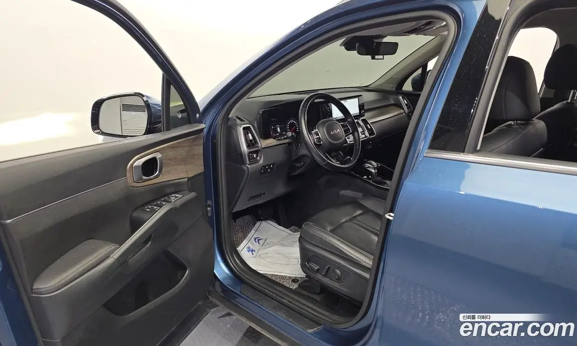 Kia Sorento 2022 2.2 автомат (гидро), фото 13 Kia Sorento 2022 2.2 автомат (гидро), фото 13