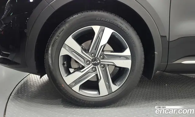 Kia Sorento 2022 1.6 автомат (гидро), миниатюра 5 Kia Sorento 2022 1.6 автомат (гидро), миниатюра 5