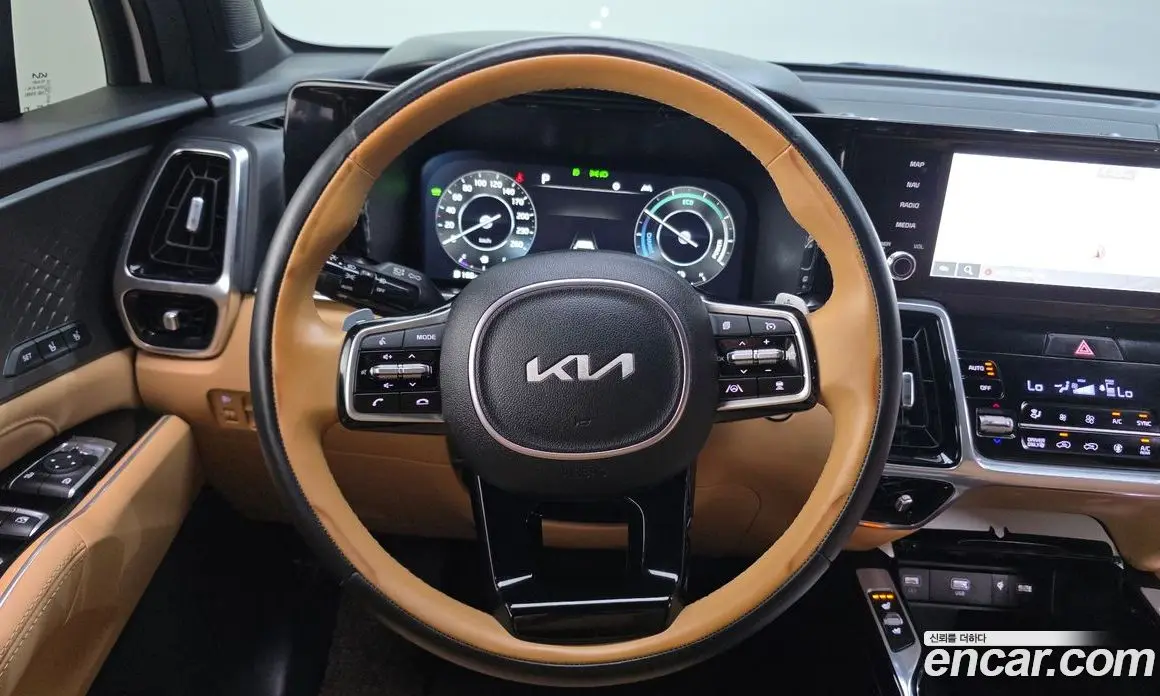 Kia Sorento 2023 1.6 автомат (гидро), фото 20