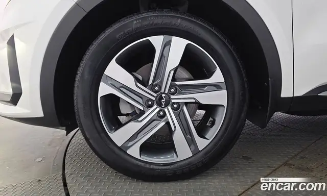 Kia Sorento 2023 1.6 автомат (гидро), миниатюра 5