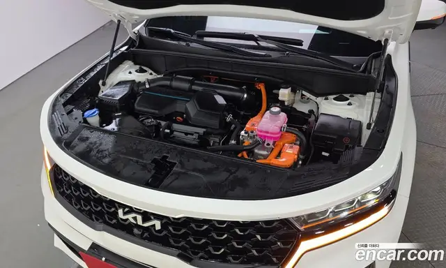 Kia Sorento 2023 1.6 автомат (гидро), миниатюра 6