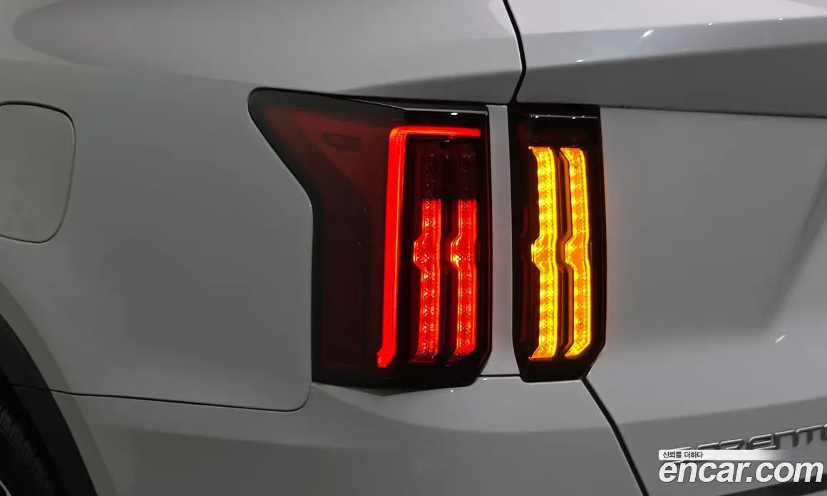 Kia Sorento 2023 1.6 автомат (гидро), фото 9