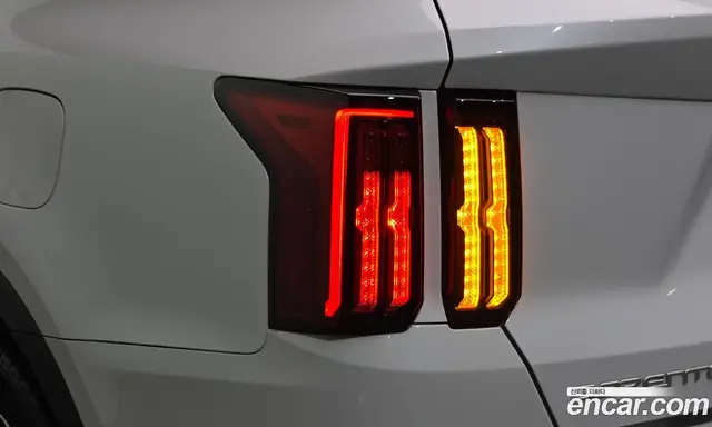 Kia Sorento 2023 1.6 автомат (гидро), миниатюра 9