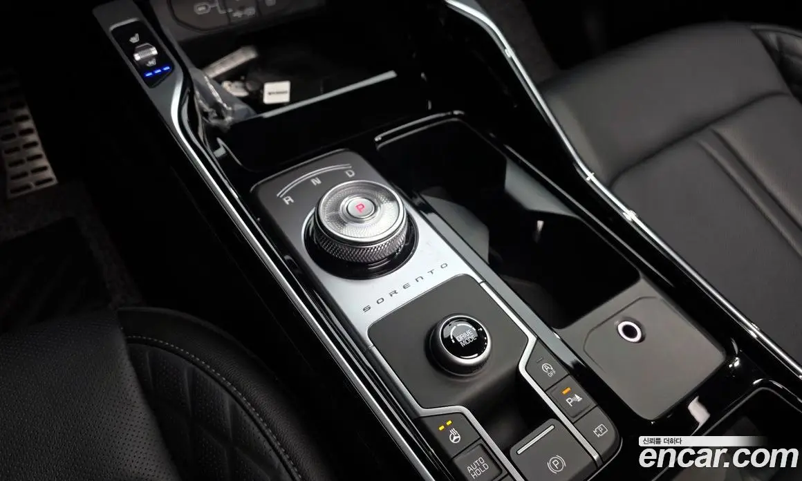 Kia Sorento 2024 2.5 автомат (гидро), фото 12 Kia Sorento 2024 2.5 автомат (гидро), фото 12