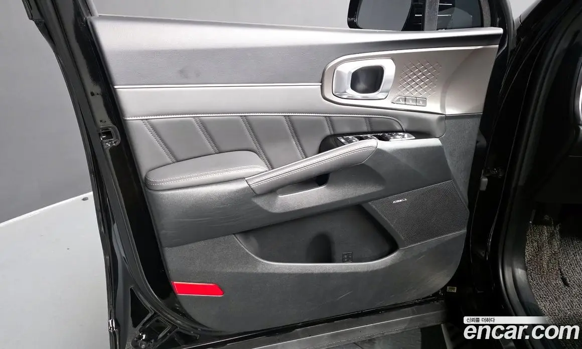 Kia Sorento 2024 2.5 автомат (гидро), фото 14 Kia Sorento 2024 2.5 автомат (гидро), фото 14