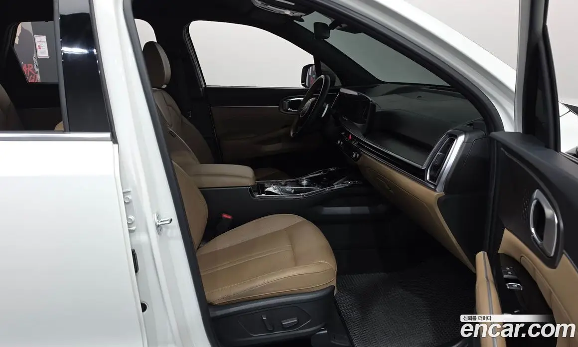 Kia Sorento 2024 2.5 автомат (гидро), фото 16 Kia Sorento 2024 2.5 автомат (гидро), фото 16