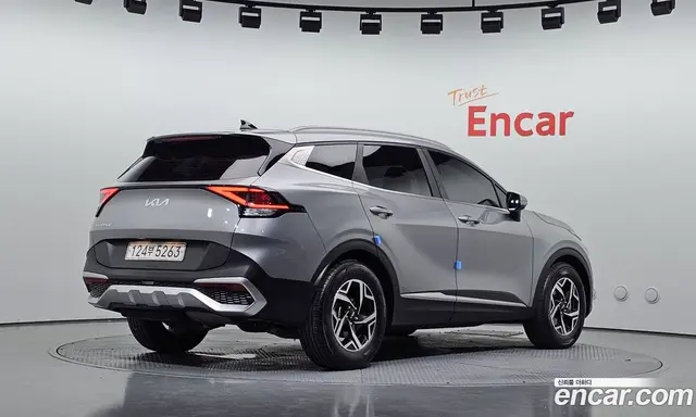 Kia Sportage 2022 2.0 автомат (гидро), миниатюра 2