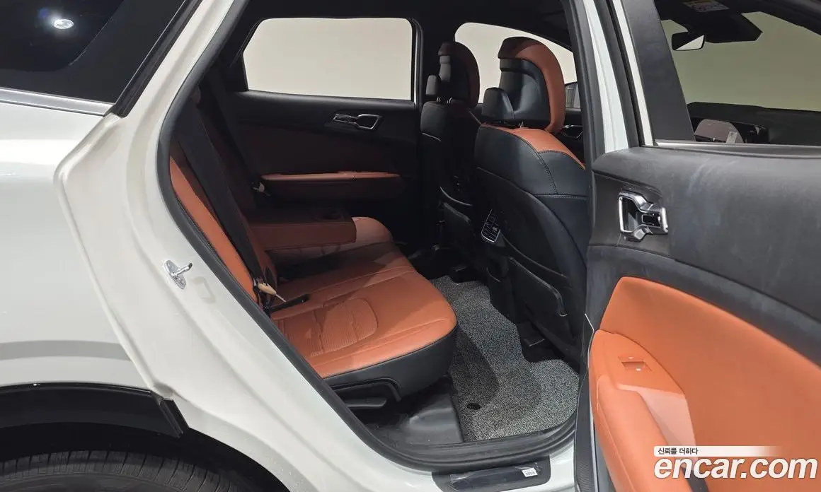 Kia Sportage 2025 1.6 автомат (гидро), фото 17 Kia Sportage 2025 1.6 автомат (гидро), фото 17
