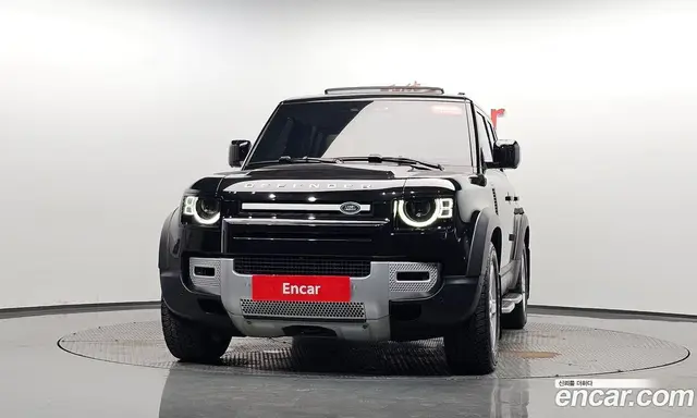 Land Rover Defender 2020 2.0 автомат (гидро), миниатюра 2