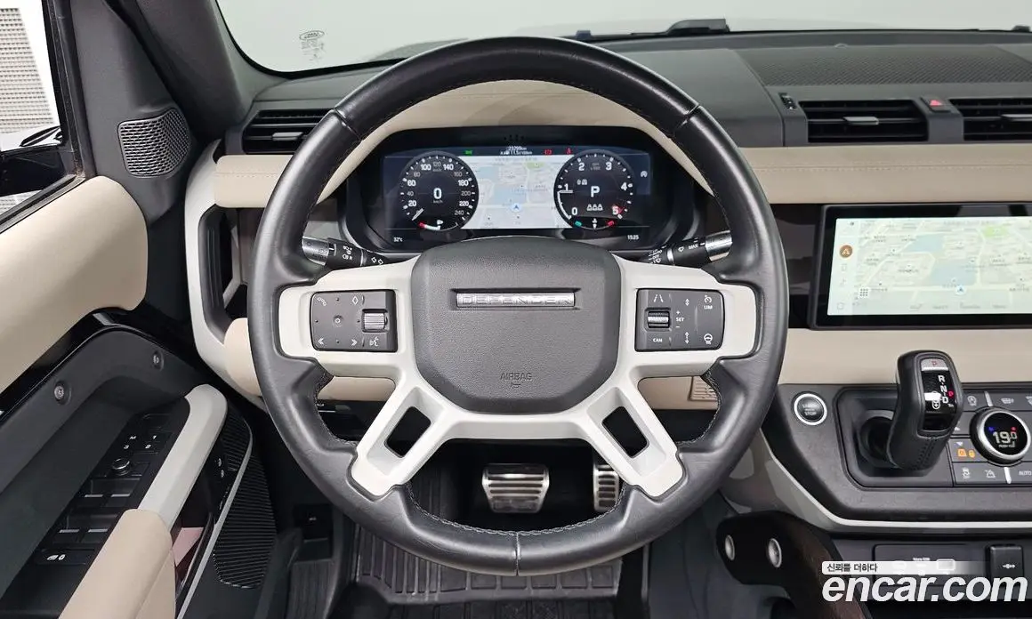 Land Rover Defender 2020 2.0 автомат (гидро), фото 18