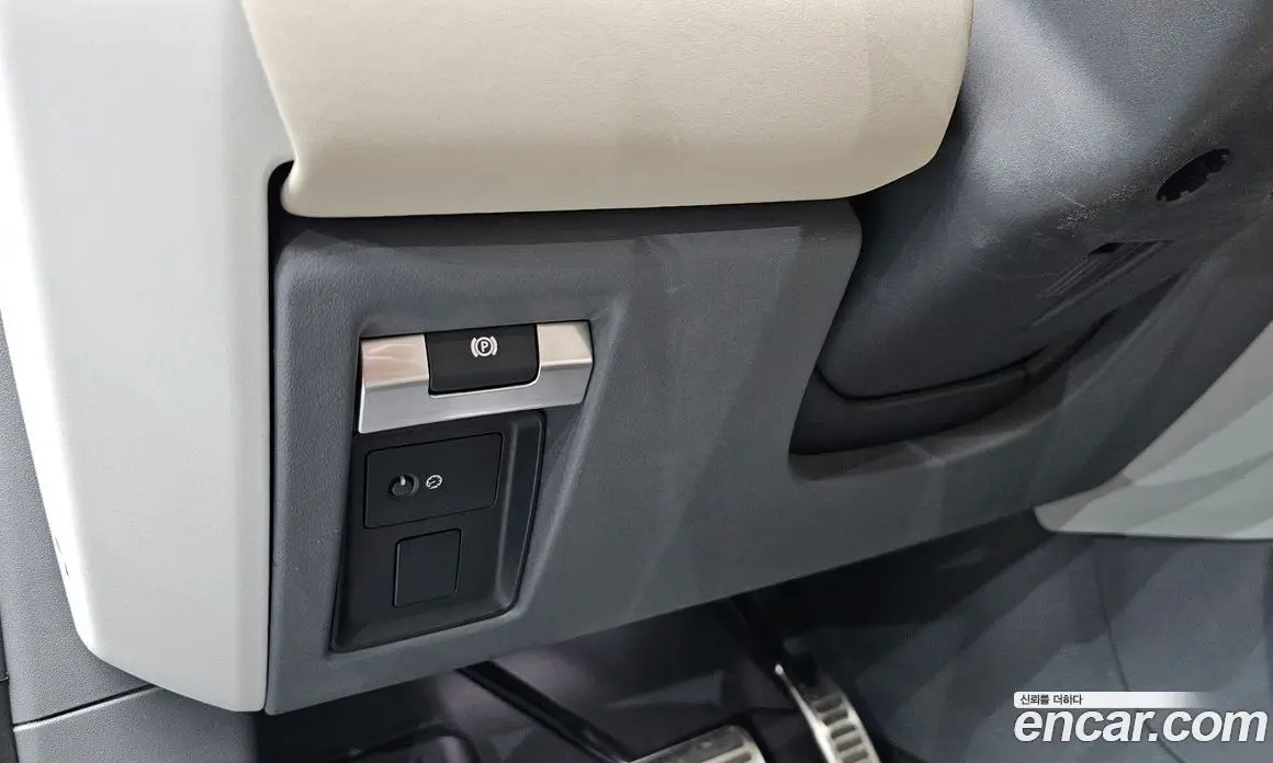 Land Rover Defender 2020 2.0 автомат (гидро), фото 19