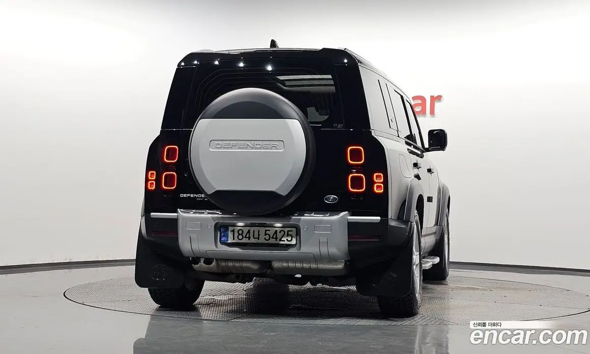Land Rover Defender 2020 2.0 автомат (гидро), фото 3