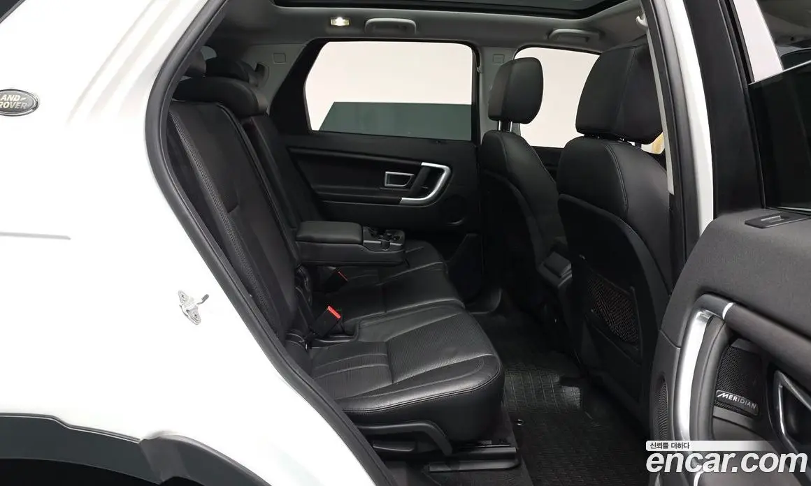 Land Rover Discovery Sport 2017 2.0 автомат (гидро), фото 16