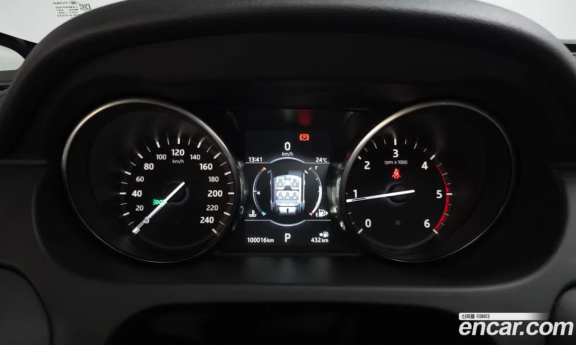 Land Rover Discovery Sport 2017 2.0 автомат (гидро), фото 10