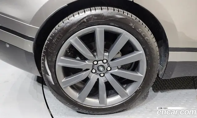 Land Rover Range Rover Velar 2019 3.0 автомат (гидро), миниатюра 4