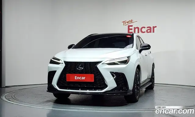 Lexus NX 2025 2.5 автомат (гидро), миниатюра 3