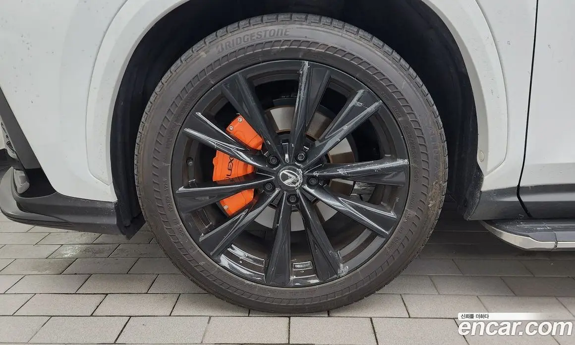 Lexus NX 2025 2.5 автомат (гидро), фото 5