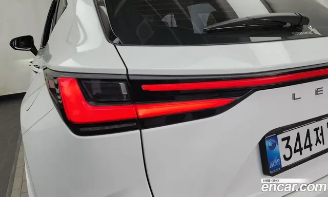 Lexus NX 2025 2.5 автомат (гидро), миниатюра 9