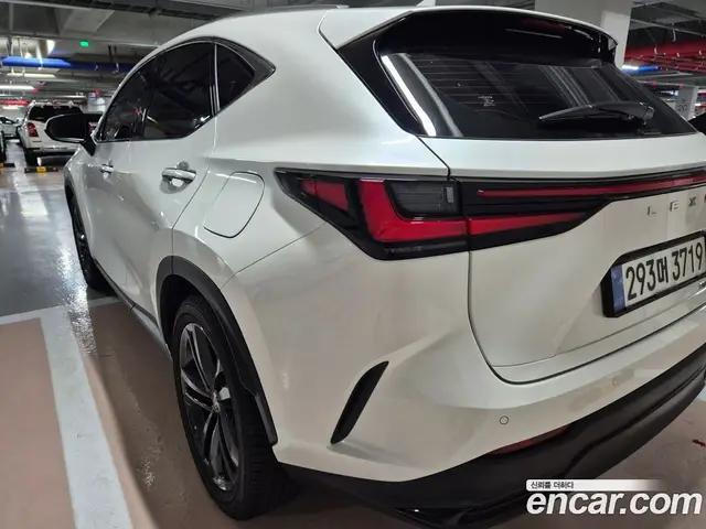 Lexus NX 2025 2.5 автомат (гидро), миниатюра 8