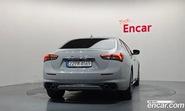 Maserati Ghibli 2022 2.0 автомат (гидро), миниатюра 4 Maserati Ghibli 2022 2.0 автомат (гидро), миниатюра 4