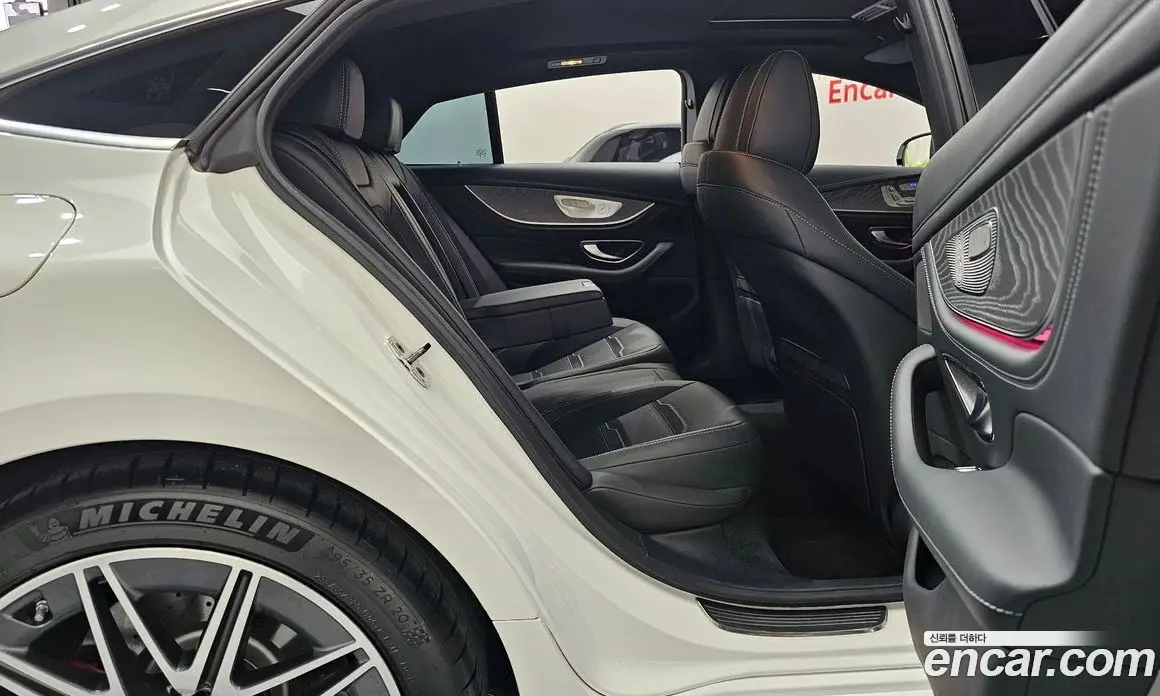 Mercedes-Benz AMG GT 2024 3.0 автомат (гидро), фото 17