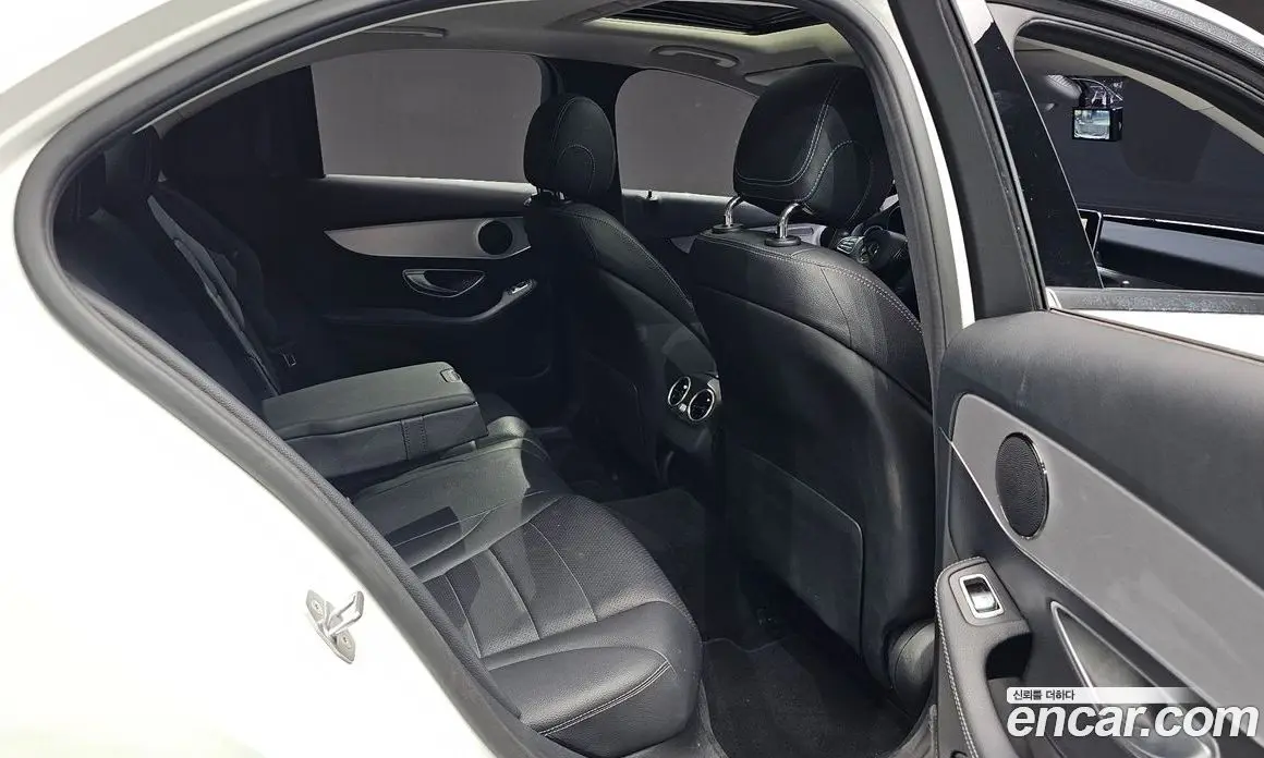 Mercedes-Benz C-Class 2017 2.1 автомат (гидро), фото 17 Mercedes-Benz C-Class 2017 2.1 автомат (гидро), фото 17