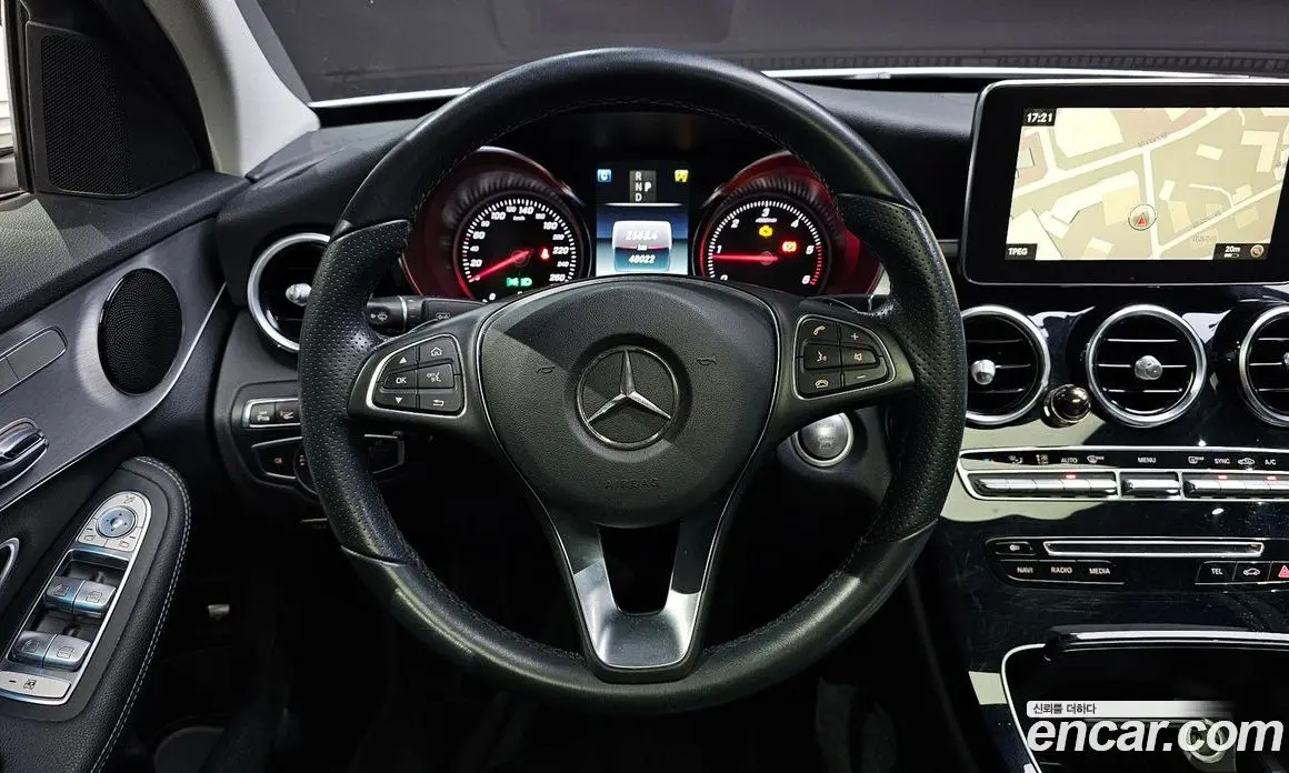 Mercedes-Benz C-Class 2017 2.1 автомат (гидро), фото 18 Mercedes-Benz C-Class 2017 2.1 автомат (гидро), фото 18