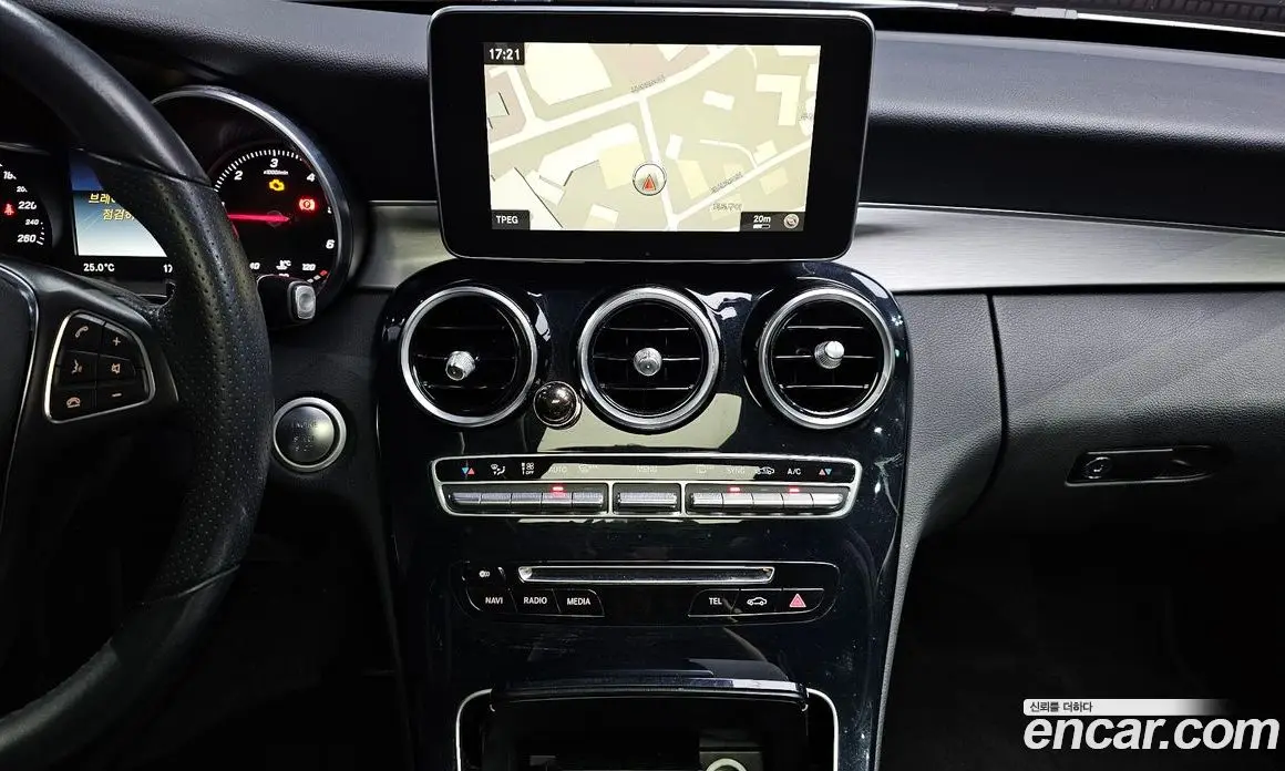 Mercedes-Benz C-Class 2017 2.1 автомат (гидро), фото 19 Mercedes-Benz C-Class 2017 2.1 автомат (гидро), фото 19