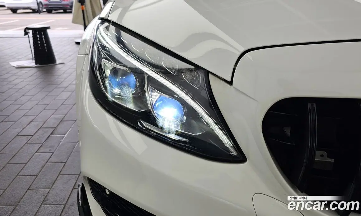 Mercedes-Benz C-Class 2018 3.0 автомат (гидро), фото 8