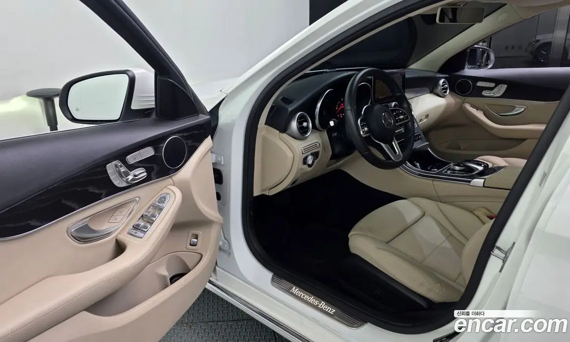 Mercedes-Benz C-Class 2019 1.9 автомат (гидро), фото 13