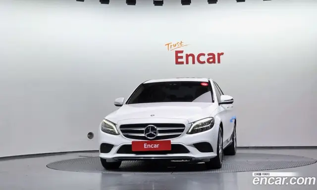 Mercedes-Benz C-Class 2019 1.9 автомат (гидро), миниатюра 3