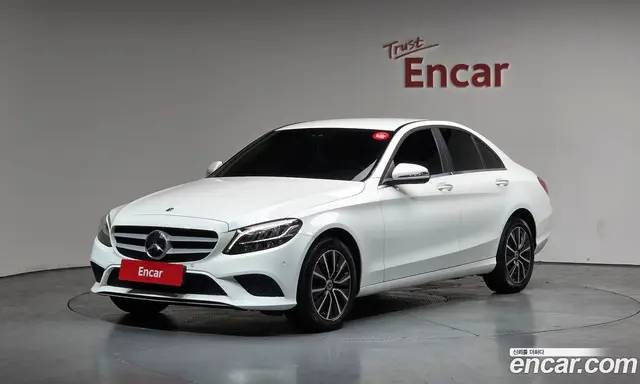 Mercedes-Benz C-Class, 2020, 75 360 км