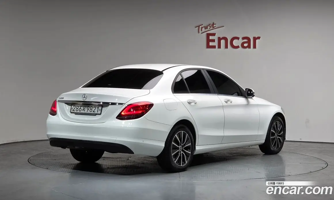 Mercedes-Benz C-Class 2020 2.0 автомат (гидро), фото 2 Mercedes-Benz C-Class 2020 2.0 автомат (гидро), фото 2
