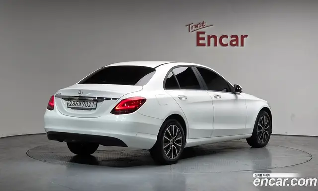 Mercedes-Benz C-Class 2020 2.0 автомат (гидро), миниатюра 2 Mercedes-Benz C-Class 2020 2.0 автомат (гидро), миниатюра 2