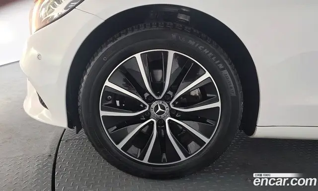 Mercedes-Benz C-Class 2020 2.0 автомат (гидро), миниатюра 5 Mercedes-Benz C-Class 2020 2.0 автомат (гидро), миниатюра 5