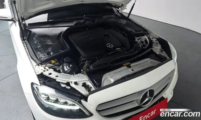 Mercedes-Benz C-Class 2020 2.0 автомат (гидро), миниатюра 6 Mercedes-Benz C-Class 2020 2.0 автомат (гидро), миниатюра 6