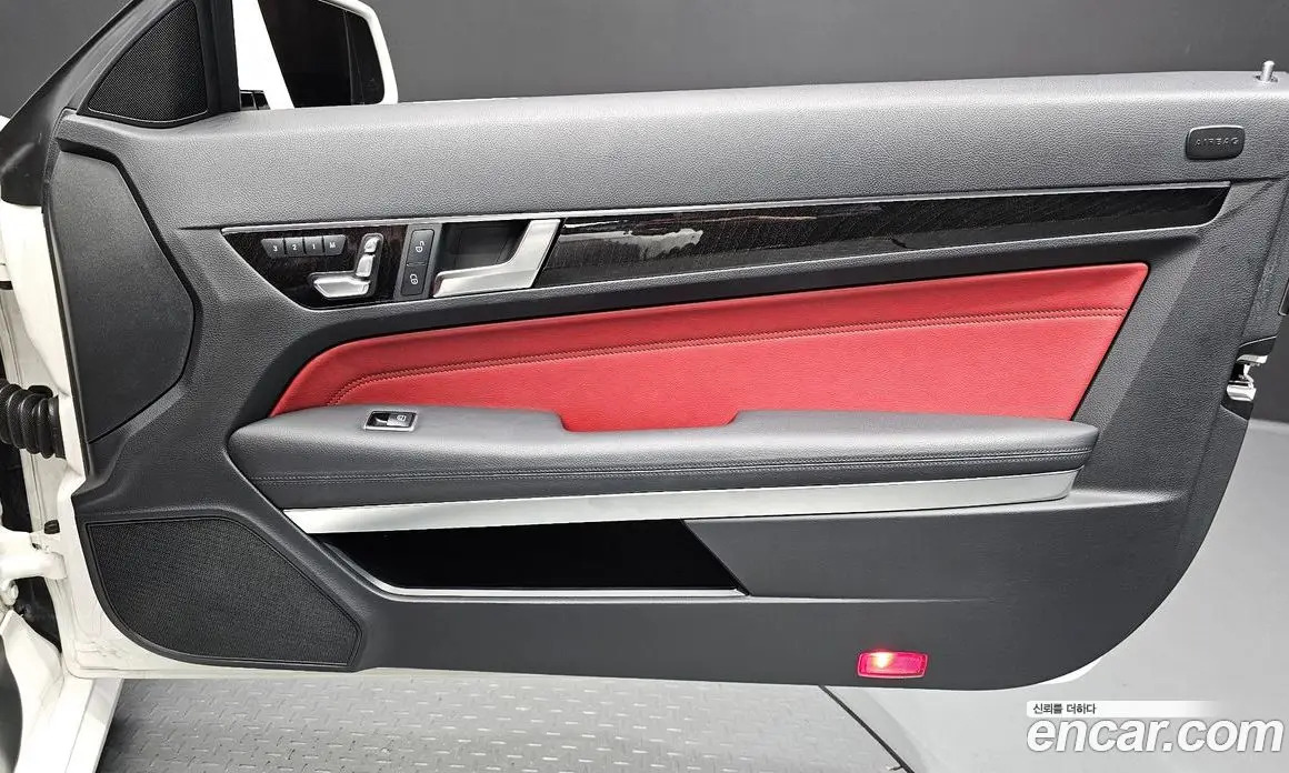 Mercedes-Benz E-Class 2016 2.0 автомат (гидро), фото 15
