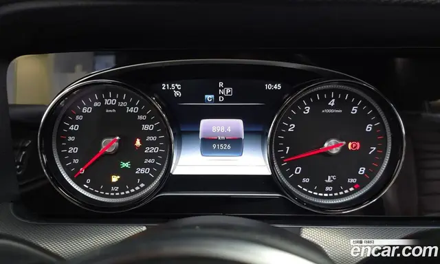 Mercedes-Benz E-Class 2018 2.0 автомат (гидро), миниатюра 10 Mercedes-Benz E-Class 2018 2.0 автомат (гидро), миниатюра 10