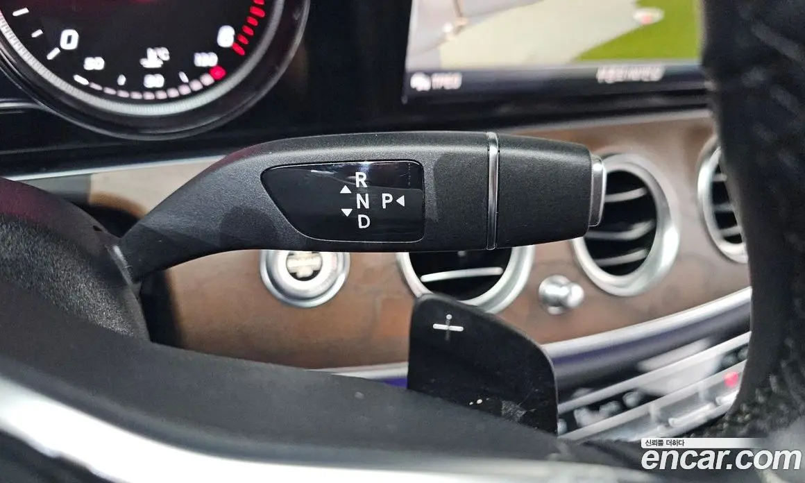 Mercedes-Benz E-Class 2019 1.9 автомат (гидро), фото 11