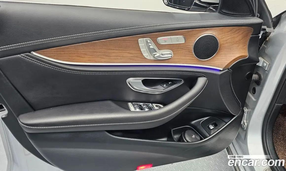 Mercedes-Benz E-Class 2019 1.9 автомат (гидро), фото 13