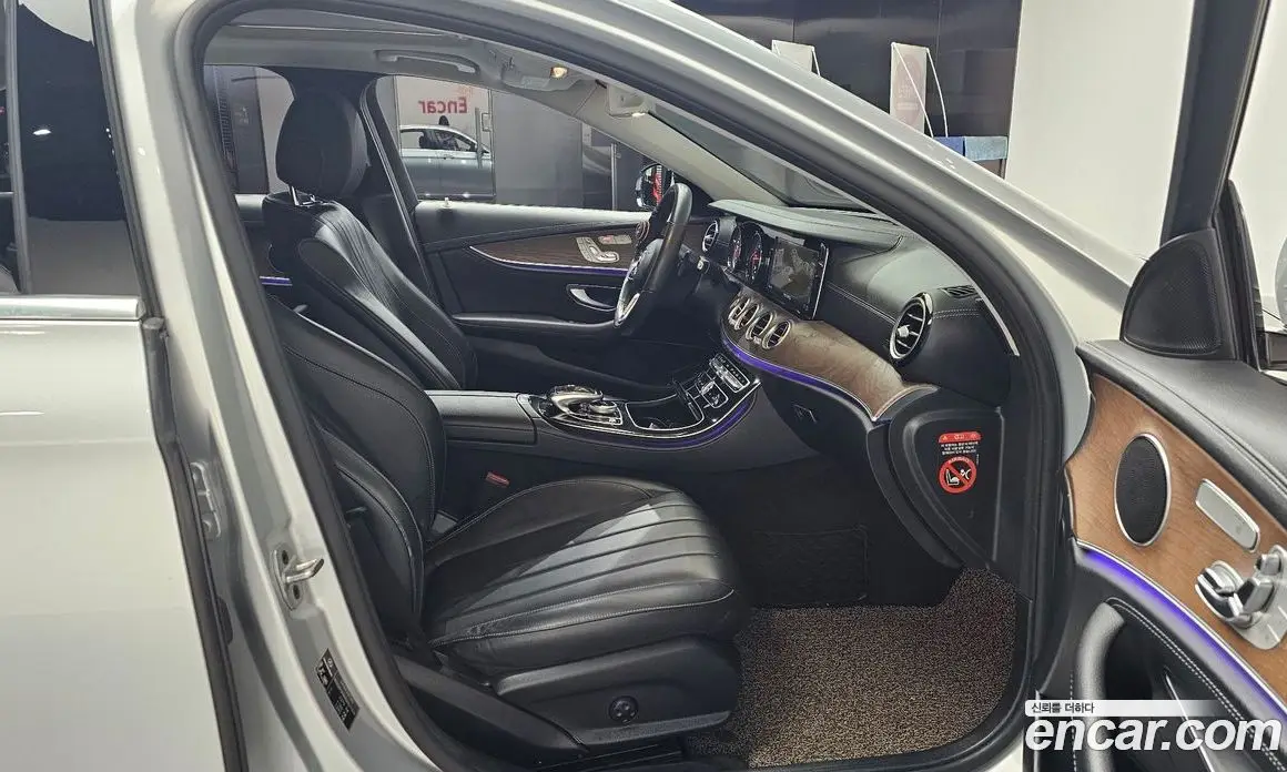 Mercedes-Benz E-Class 2019 1.9 автомат (гидро), фото 15